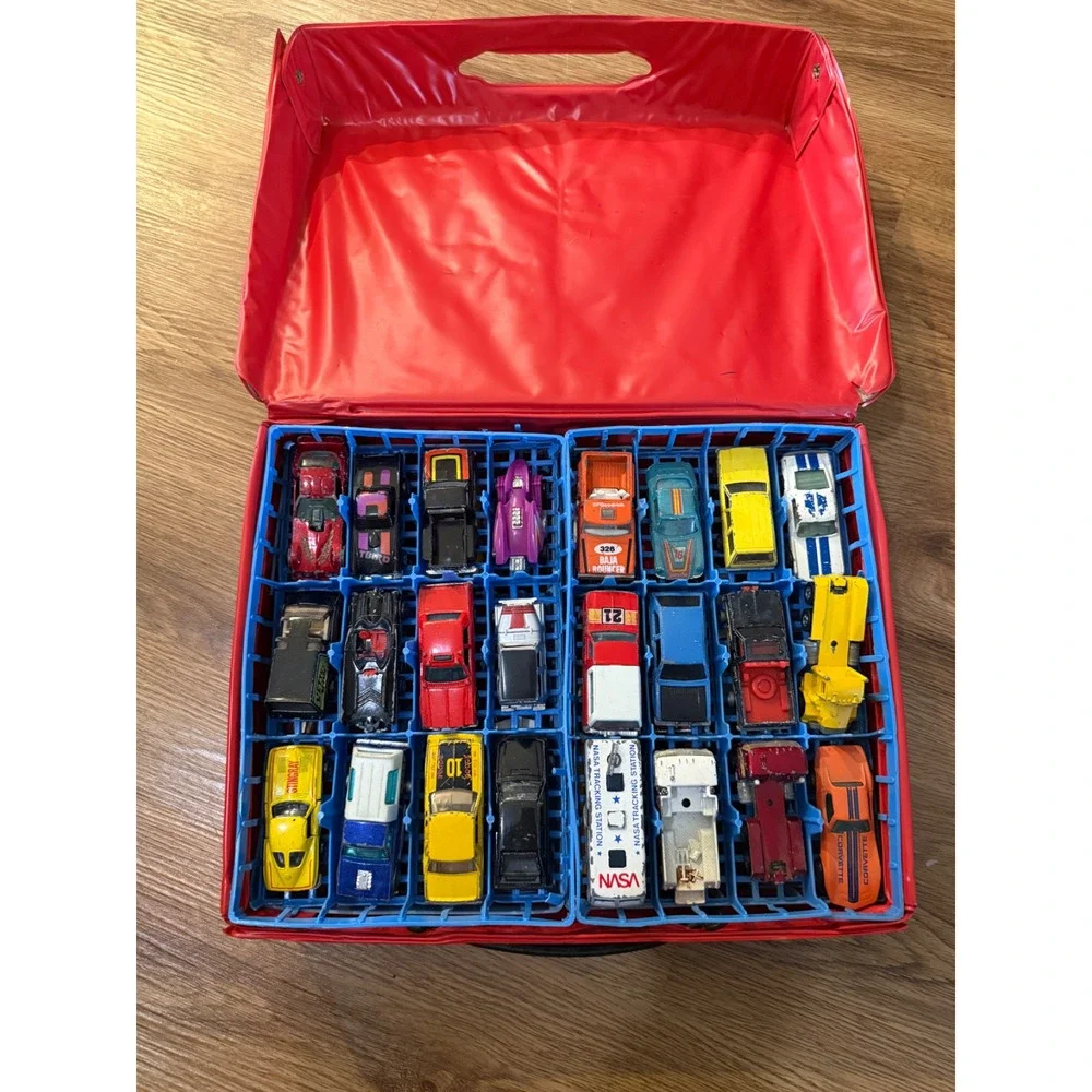 🚗 48 Car Case w/ Diecast Cars Hot Wheels Matchbox Zylmex Yatming Lot Vintage